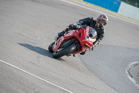 donington-no-limits-trackday;donington-park-photographs;donington-trackday-photographs;no-limits-trackdays;peter-wileman-photography;trackday-digital-images;trackday-photos